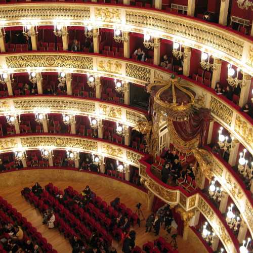 Teatro di San Carlo photo
