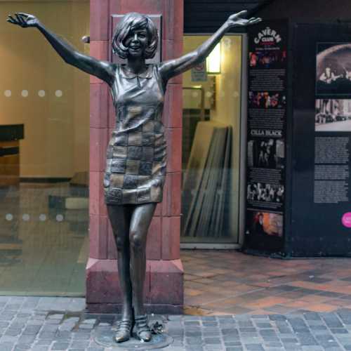 Cilla Black statue, United Kingdom
