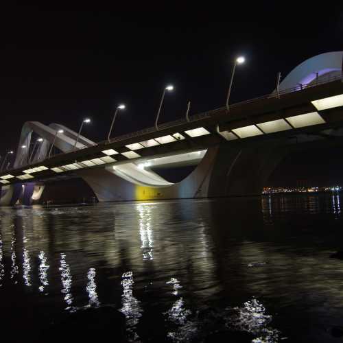 Sheikh Zayed Bridge photo