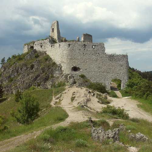 Čachtice castle