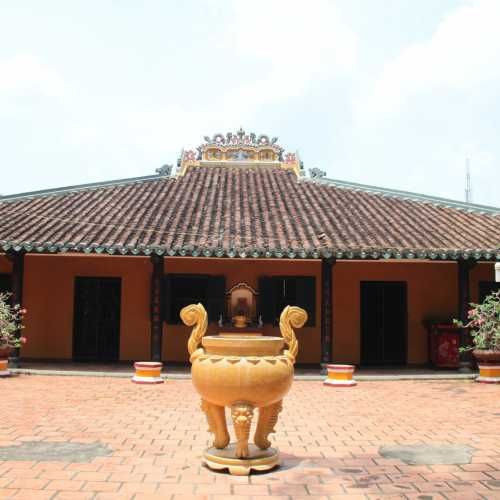 Giác Lâm Pagoda