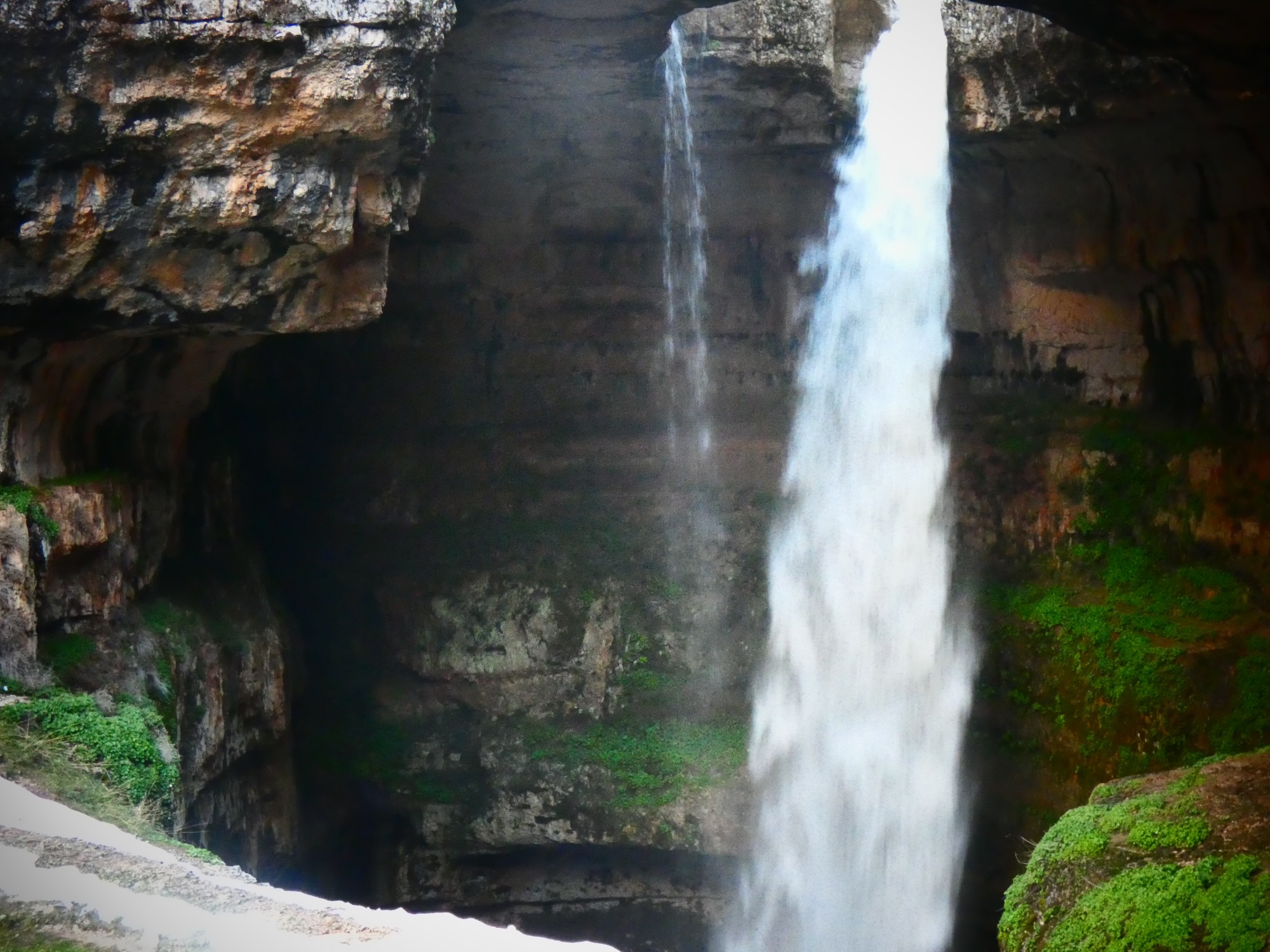 Баатара / Baatara Waterfall