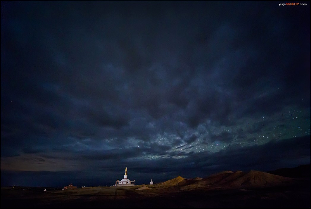 Ступа монастыря Хамарын Хийд (Монгольская Шамбала)