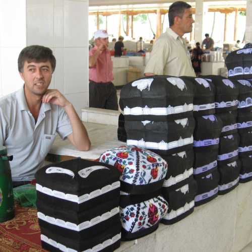 Bazar in Samarkand (Uzbekistan)