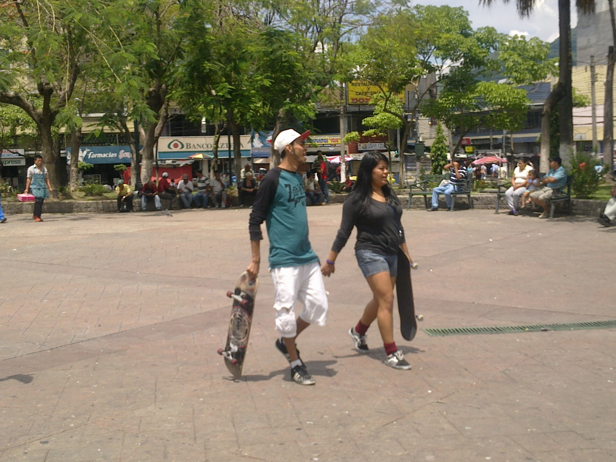 Salvador skateboarders