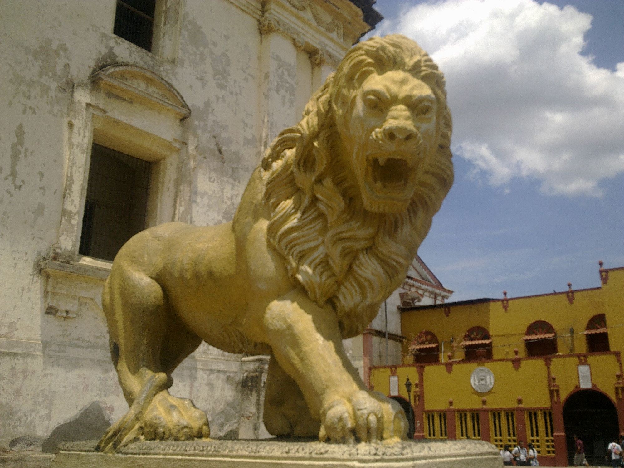 Leon, Nicaragua /// Between the two cities:<br/>
Ukrainian Lviv and Nicaraguan Leon<br/>
similar is a lot of lions monuments (!)
