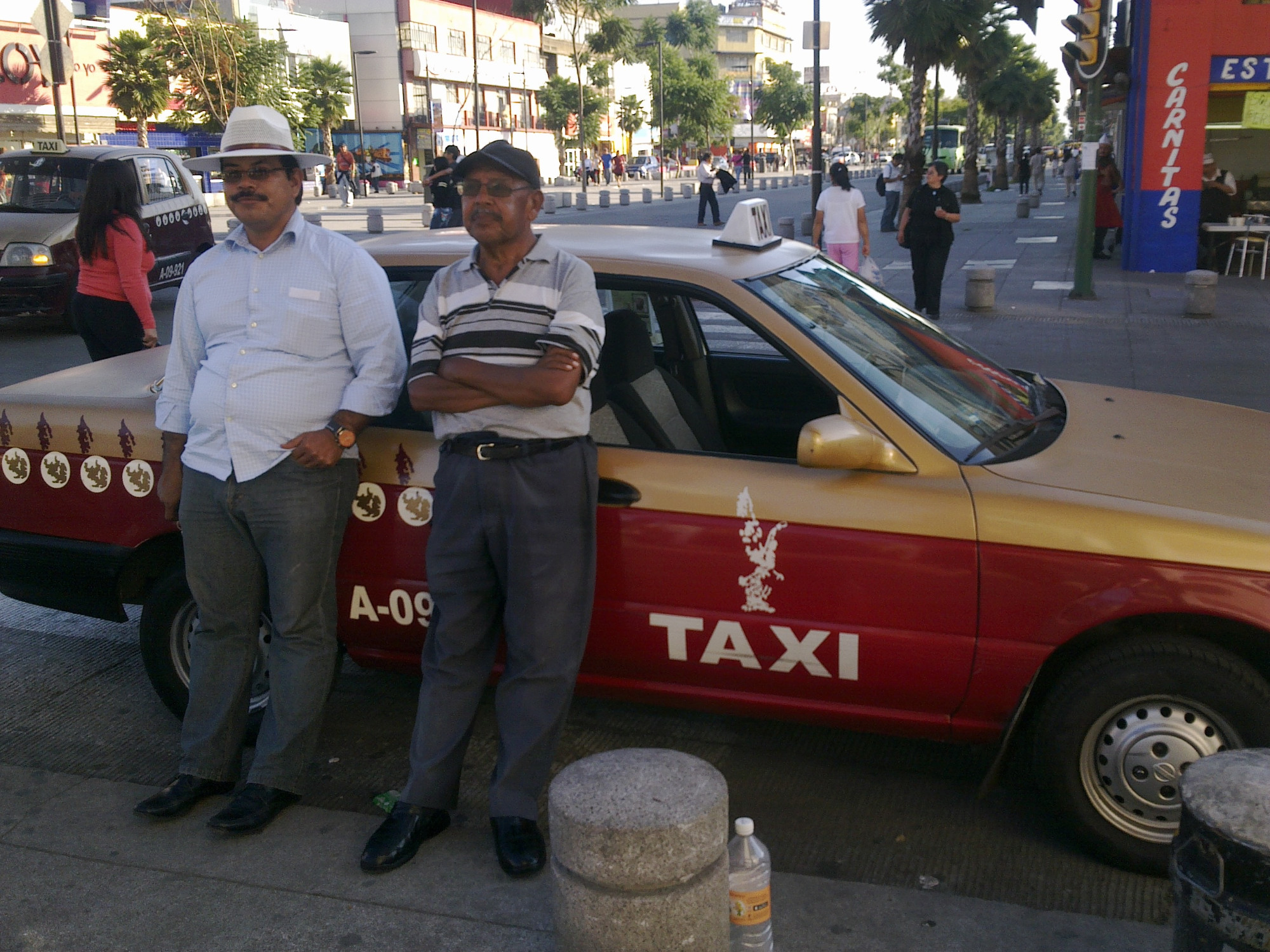 taxistas mexicanos (Mexico City, Distrito Federal)