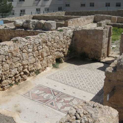 Фундаменты монастыря Св. Мартирия в Маале-Адумим, Israel