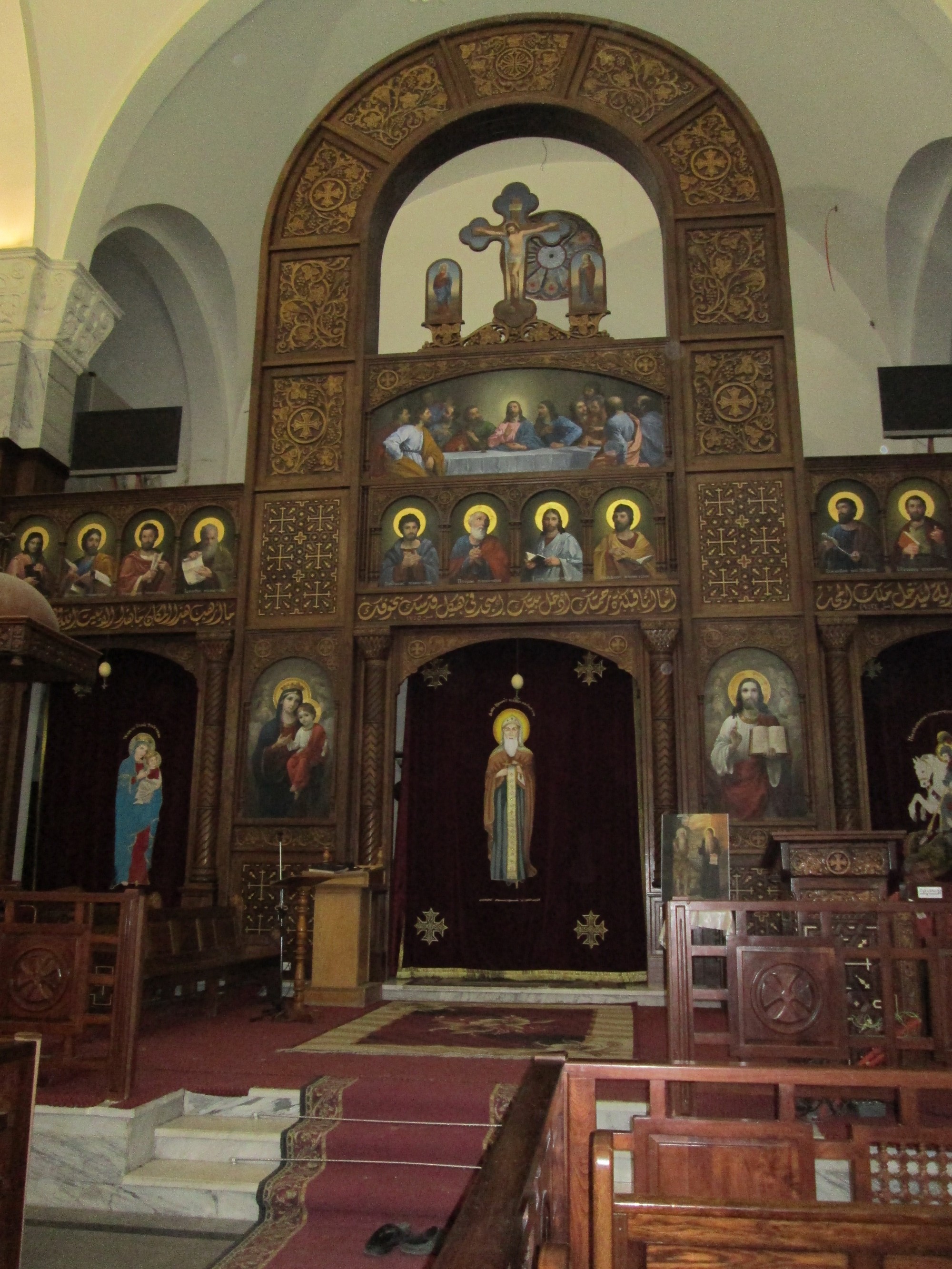 Интерьер собора Св. Шенода в Хургаде