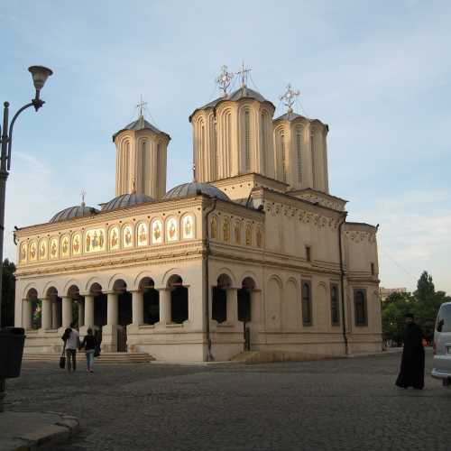 Патриарший кафедральный собор Святых Константина и Елены, Румыния