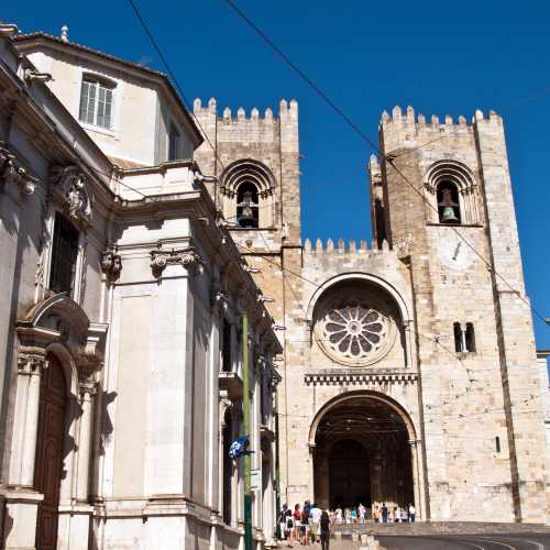 Lisbon Cathedral photo