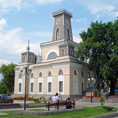 13 августа 2011 г., Чечерская ратуша, Чечерск, Беларусь.<br/>
Ратуша построена во второй половине XVIII века в центре города.