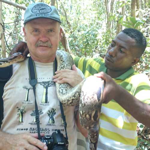 Эль-Виль, Мадагаскар