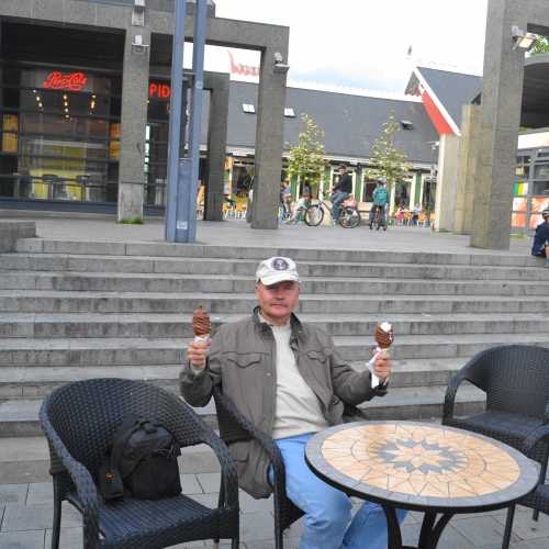 Blue Lagoon geothermal spa, Iceland