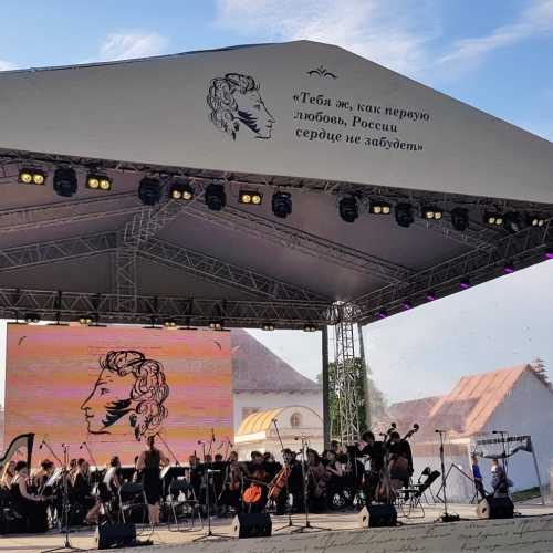 Приоратский замок, Россия