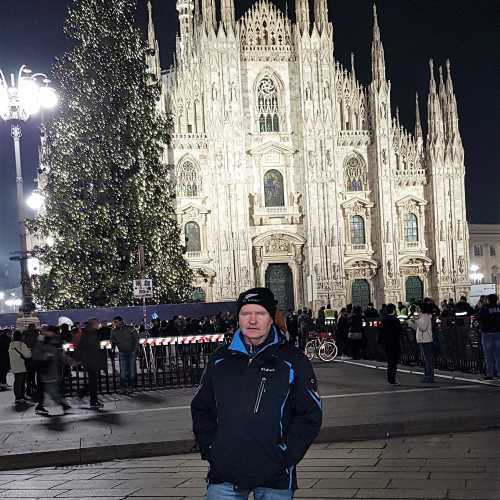 Милан, Италия