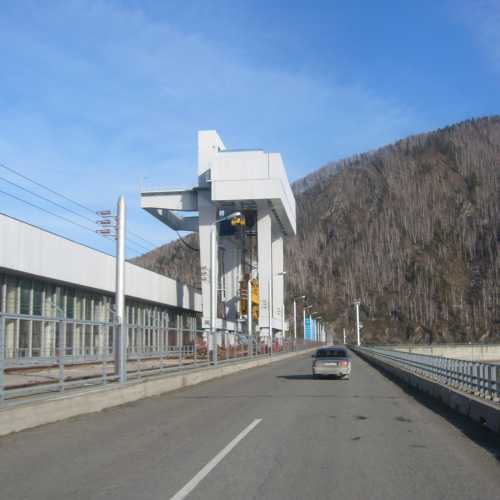 Майнская ГЭС, Россия