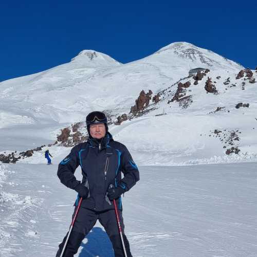 Поляна Азау, Россия