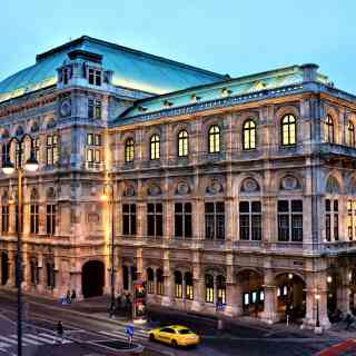 Vienna State Opera photo