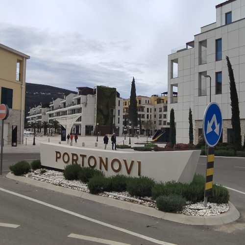 Portonovi, Montenegro