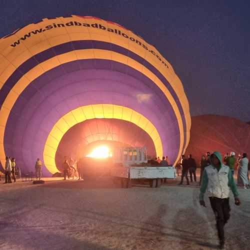 Hot air balloon at Luxor
