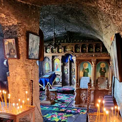 Orheiul Vechi — church in the cave