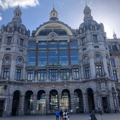 Antwerpen central station 