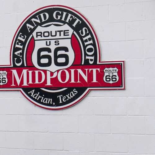 Midpoint, США