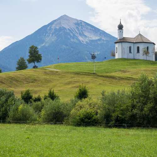 Anna Kapelle, Austria