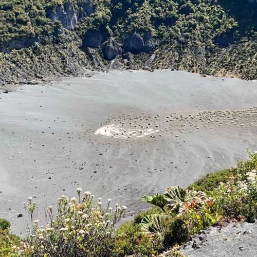 Irazú Volcano, Costa Rica