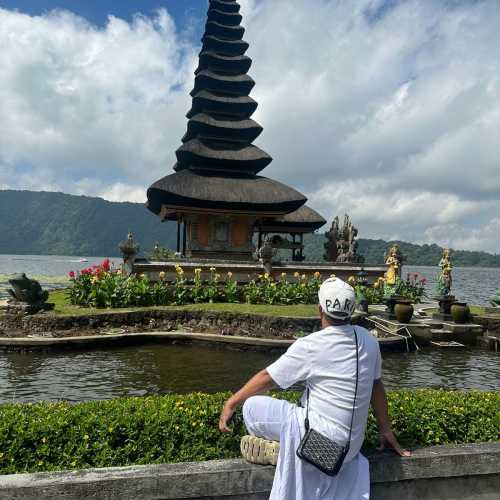 Pura Ulun Danu Bratan, Indonesia