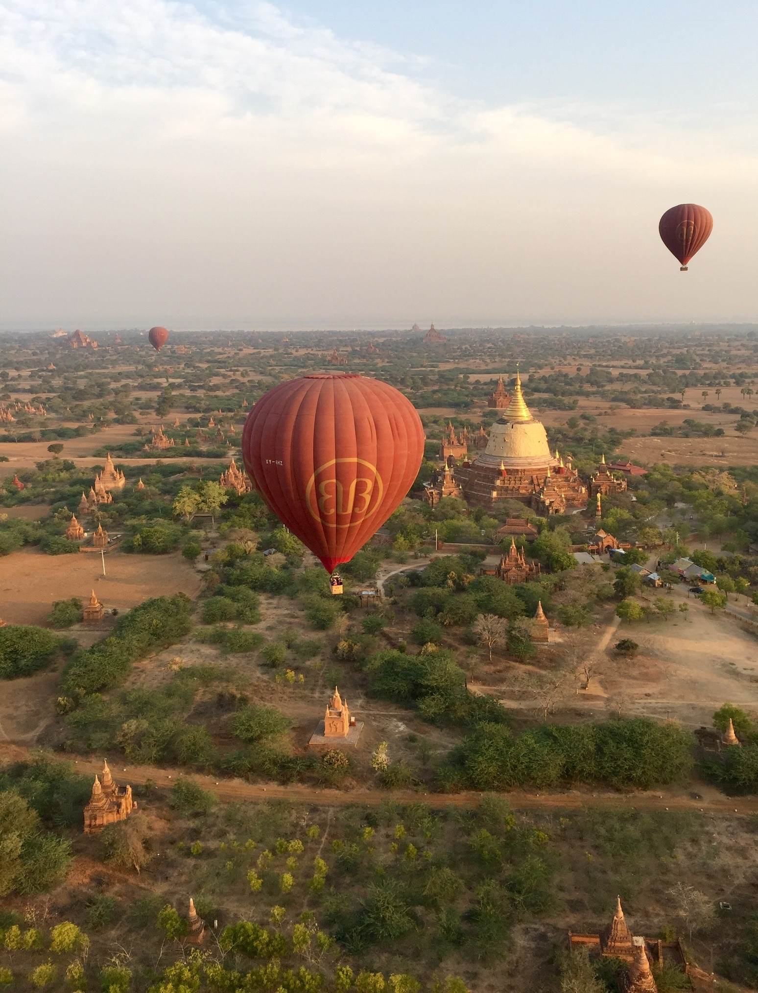 Sunrise in balloon over Bagan 