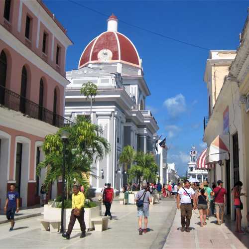 CIENFUEGOS