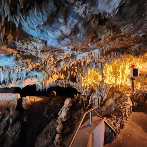 Dragon's Cave, Greece