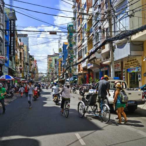 Пешеходная улица Буй Вьен.