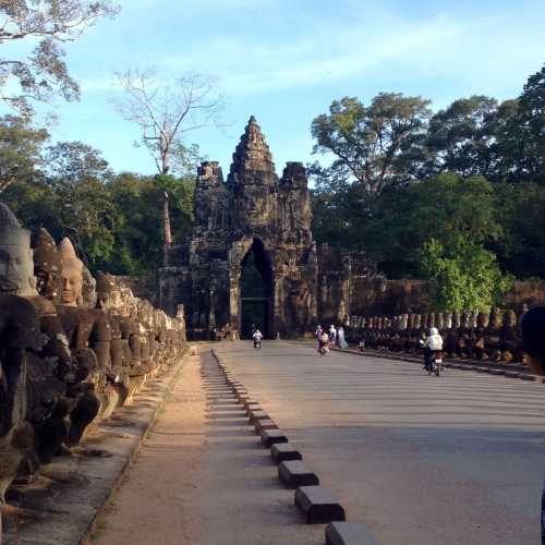 South Gate, Cambodia