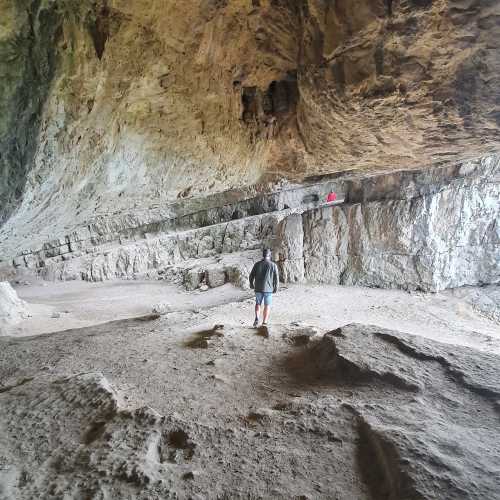 Selm cave, Hungary