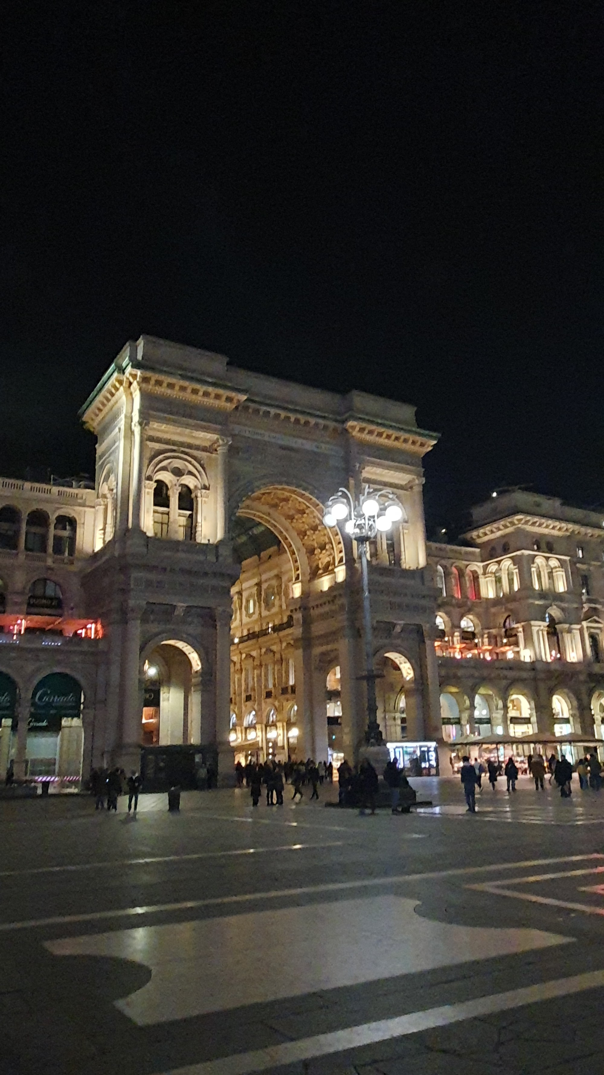 Galleria Vittorio Emanuele II, Italy