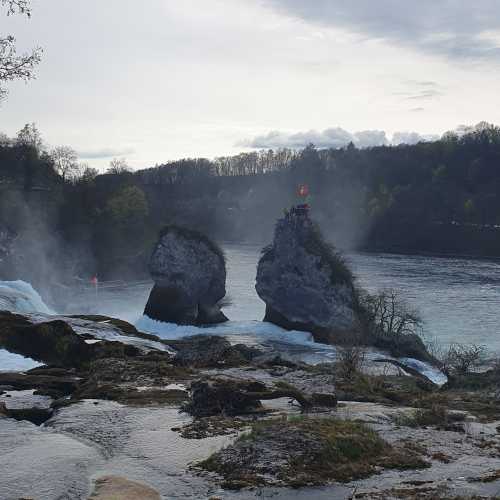 Рейнский водопад, Швейцария