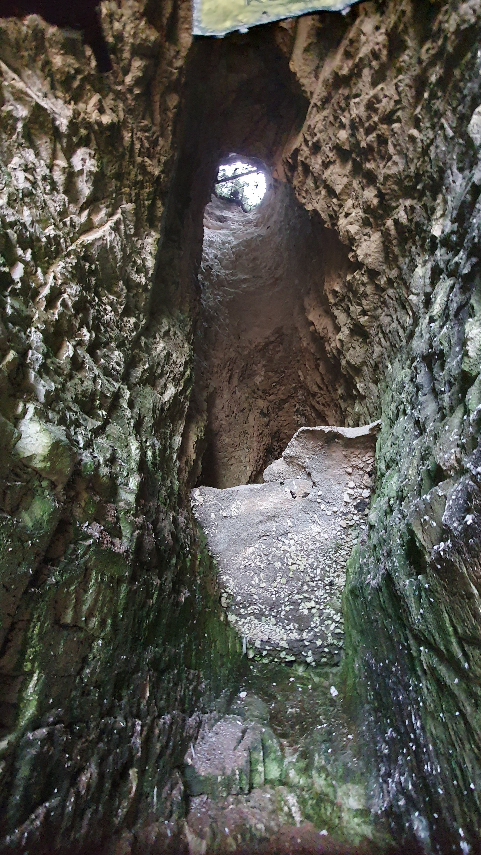 King's gate, Великобритания