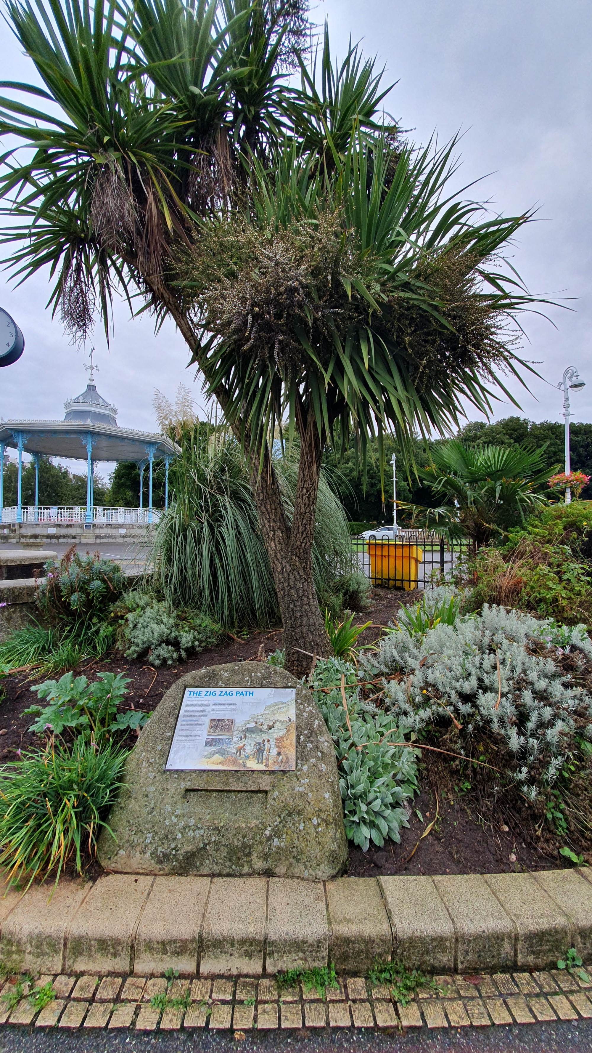 Lower Leas Coastal Park, Великобритания