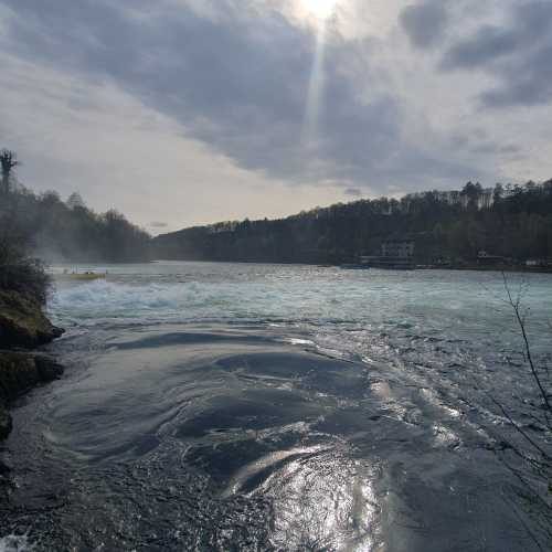 Рейнский водопад, Швейцария