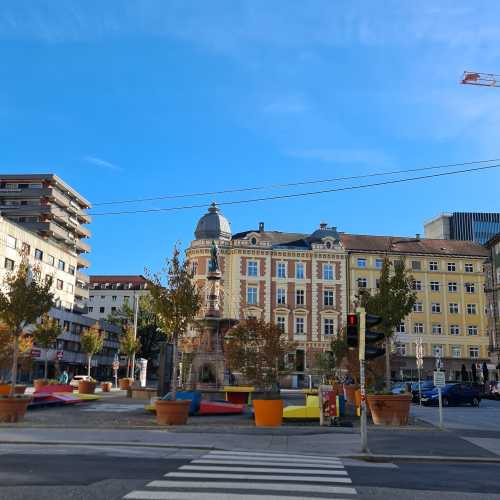 Rudolfsbrunnen, Австрия