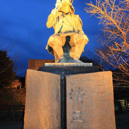 Памятник Като Киёмаса