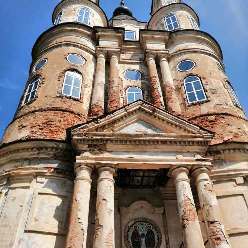 Церковь Космы и Дамиана, Россия
