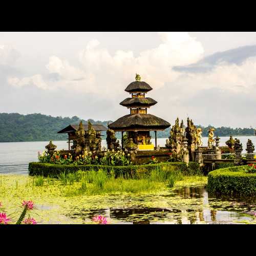 Tanah Lot, Indonesia