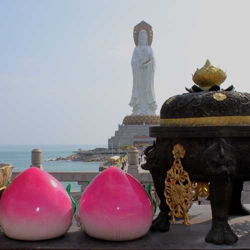 Санья, Китай