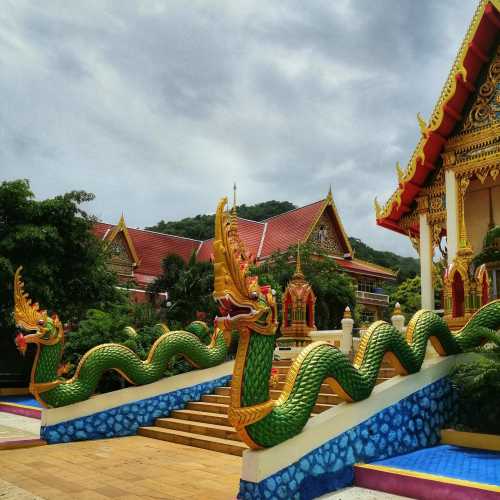 Wat Suwan Khiri Khet photo