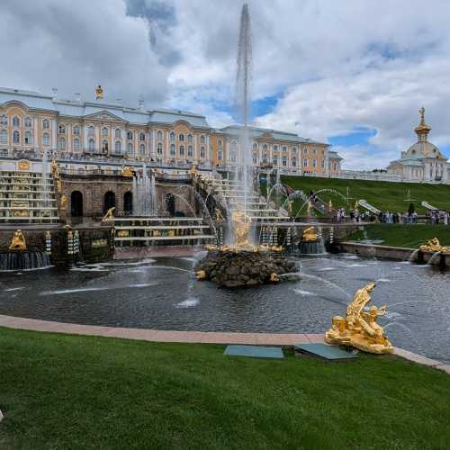 Grand Cascade, Russia