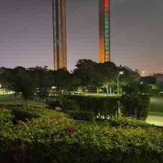 Dubai Frame photo